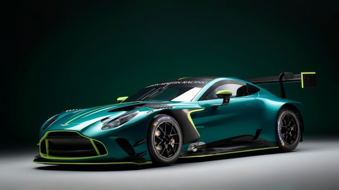 Racers Edge Motorsports Announces Strategic Partnership with Aston Martin Racing