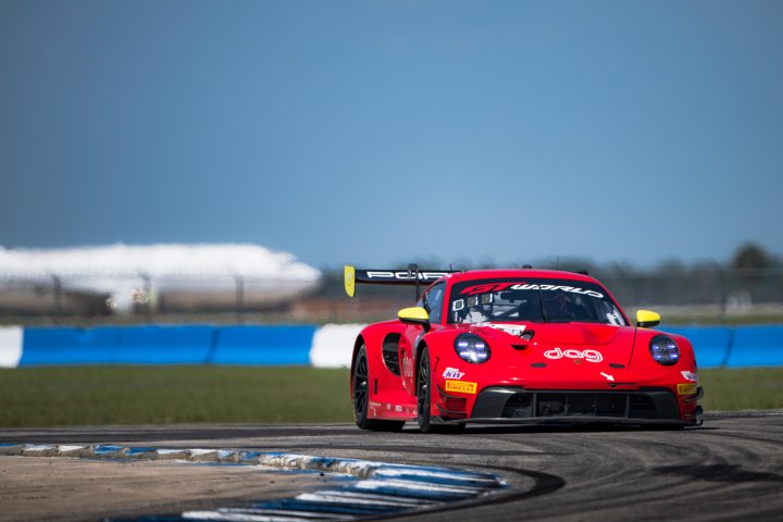 LAB Motorsport Overcomes Challenges at Sebring