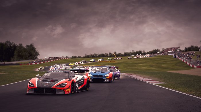 Kundakcioglu Takes Esports Championship Lead with Donington Park Win