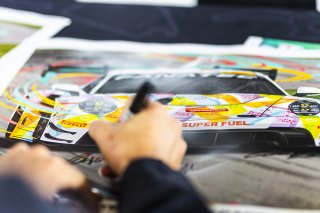 Autograph session at FANATEC GT World Challenge America Powered by AWS, SRO America, VIR, Alton, VA July 19 - 21 2024.
 | Fabian Lagunas / SRO      
