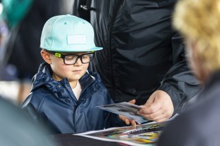 Autograph session at FANATEC GT World Challenge America Powered by AWS, SRO America, VIR, Alton, VA July 19 - 21 2024.
 | Fabian Lagunas / SRO      