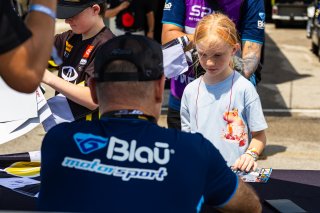 Autograph session at GT World Challenge America Powered by AWS, SRO America, Barber Motorsports Park, Birmingham, AL, Sept 5 - 7, 2025
 | Fabian Lagunas | www.lagunasphotography.com | For SRO Motorsports Group 2025