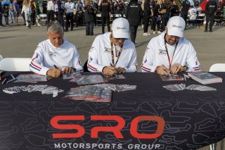 Autograph session at GT World Challenge America Powered by AWS, Indy 8HR, SRO America, Indianapolis Motor Speedway, Speedway, IN Oct 15 - 19, 2025
 | Fabian Lagunas | www.lagunasphotography.com | For SRO Motorsports Group 2025