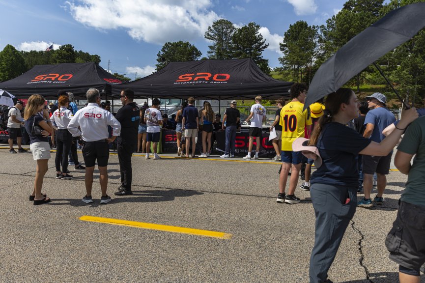 Autograph Session, GT World Challenge America, SRO America, Road Atlanta, Braselton, GA, June 12 - 14, 2026
