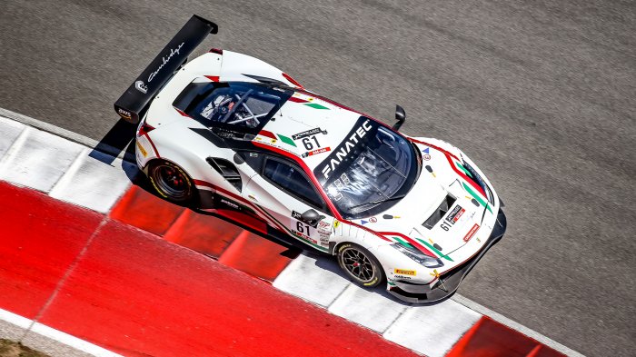 Grid Set and Fans Ready for Sports Car Shootout at VIRginia International Raceway 