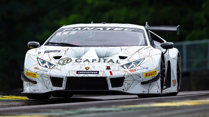 Mitchell, Lamborghini Lead an Abbreviated Practice Session at VIR